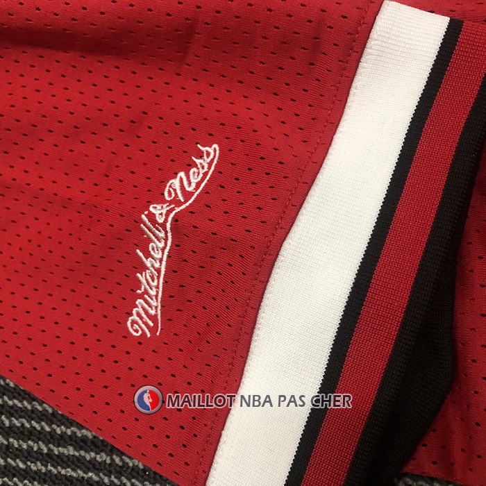 Maillot Manche Courte Chicago Bulls Scottie Pippen NO 33 Rouge